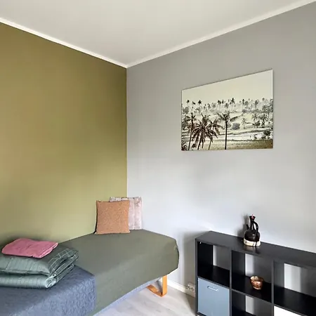 Apartment Bright And Spacious With A Balcony In Quiet Downtown Of Alesund